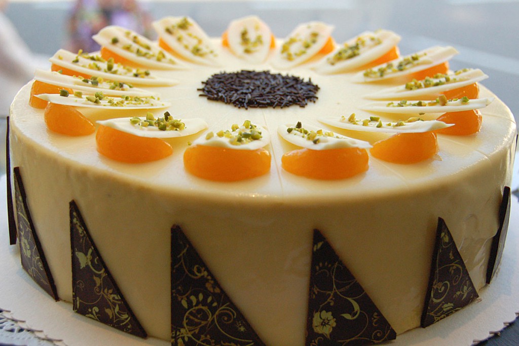 Orangen-Pistazien-Torte | Tortenspitze